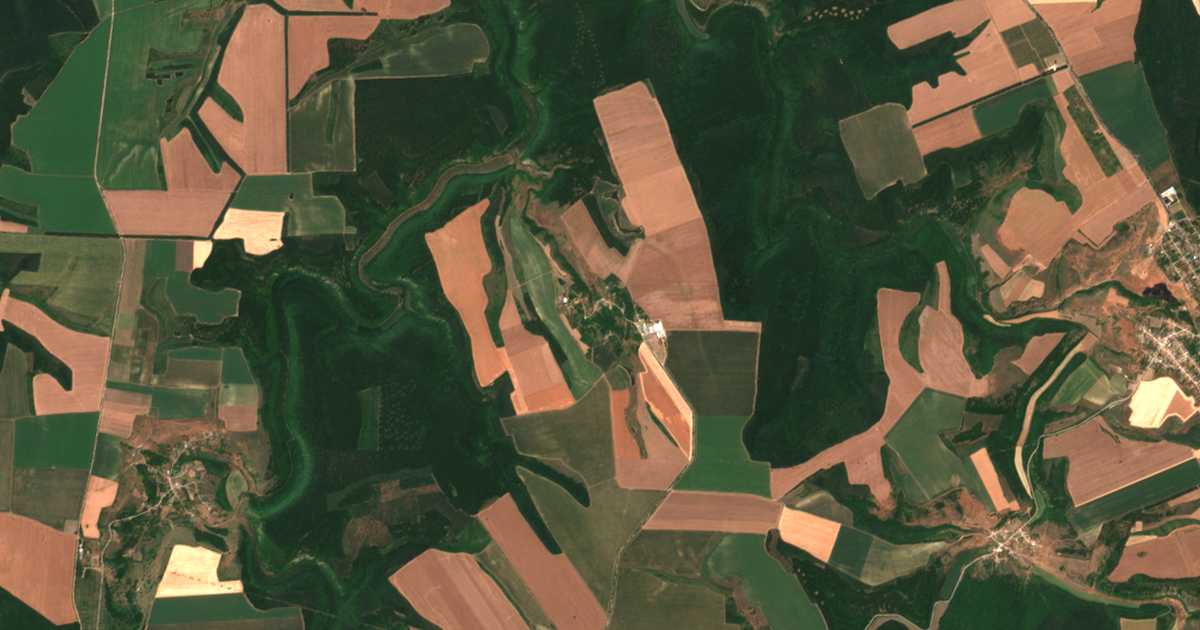 Satelitska karta: Poprusanovo