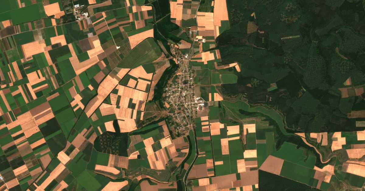 Satelitska karta: Staro Selo