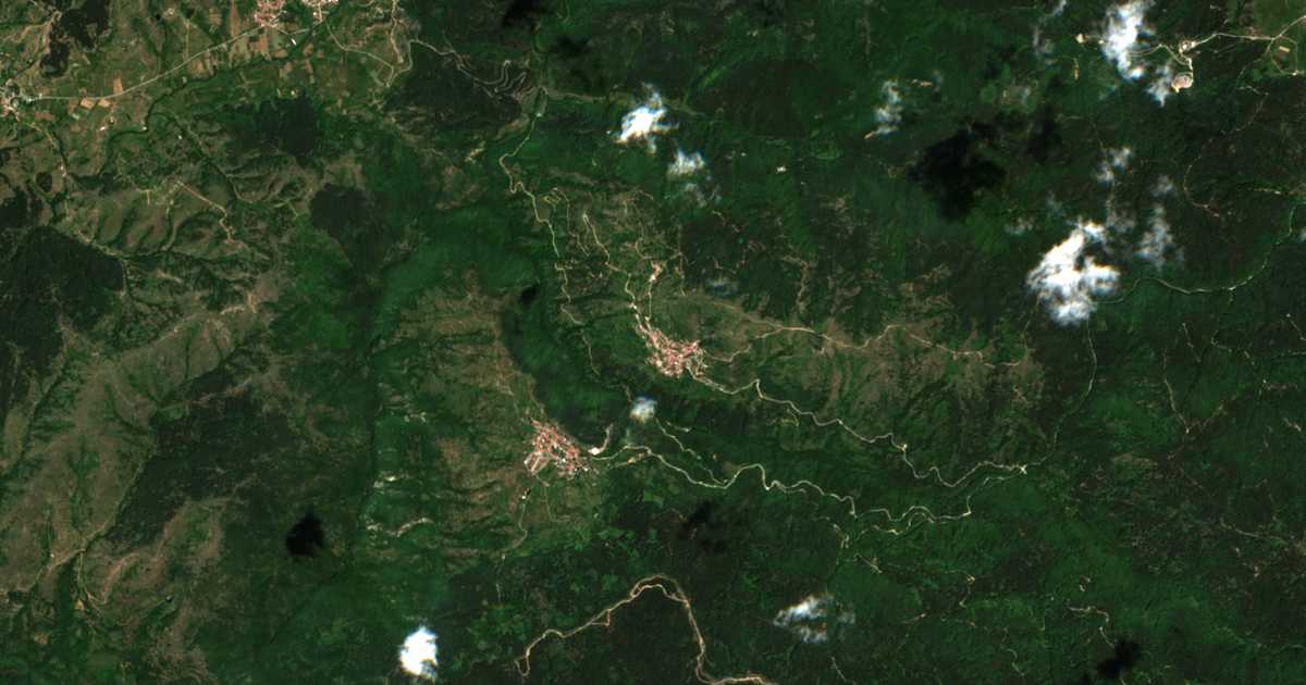Satelitska karta: Crǎnča