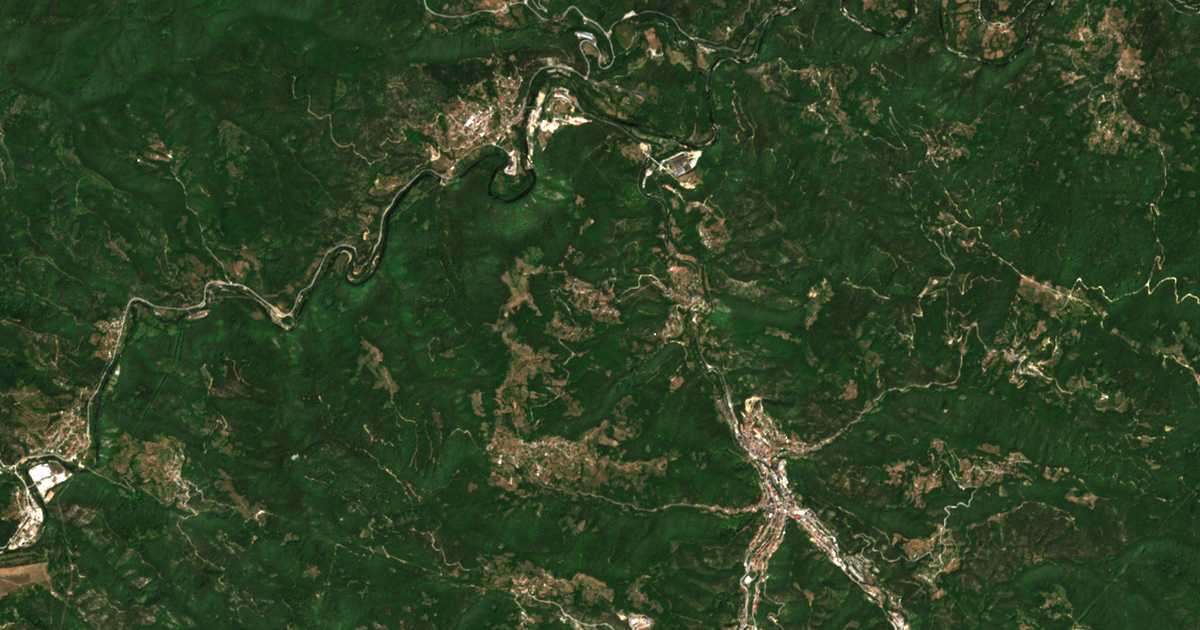 Satelitska karta: Čurka