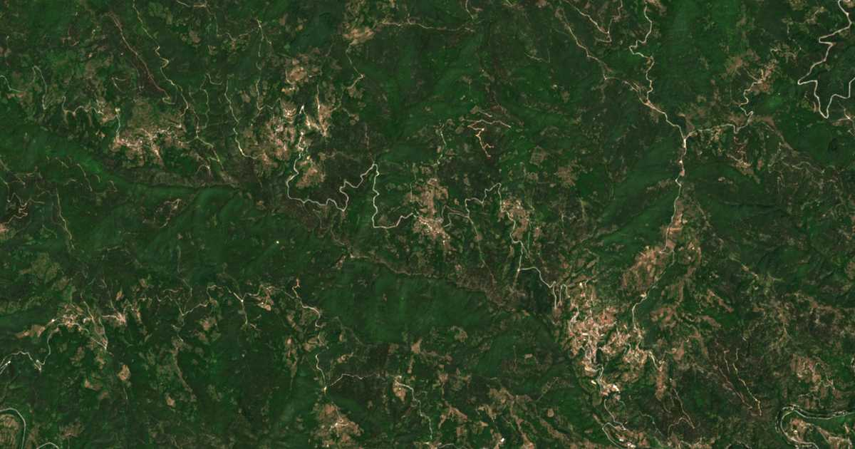 Satelitska karta: Studena