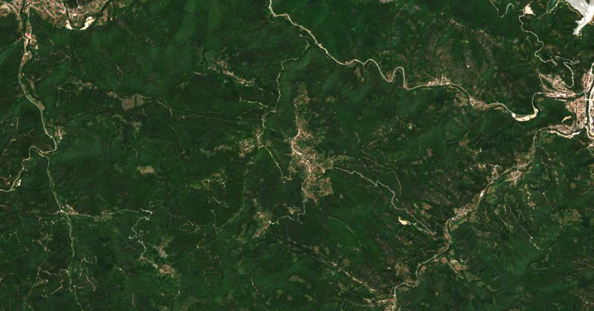 Satelitska karta: Ravninata
