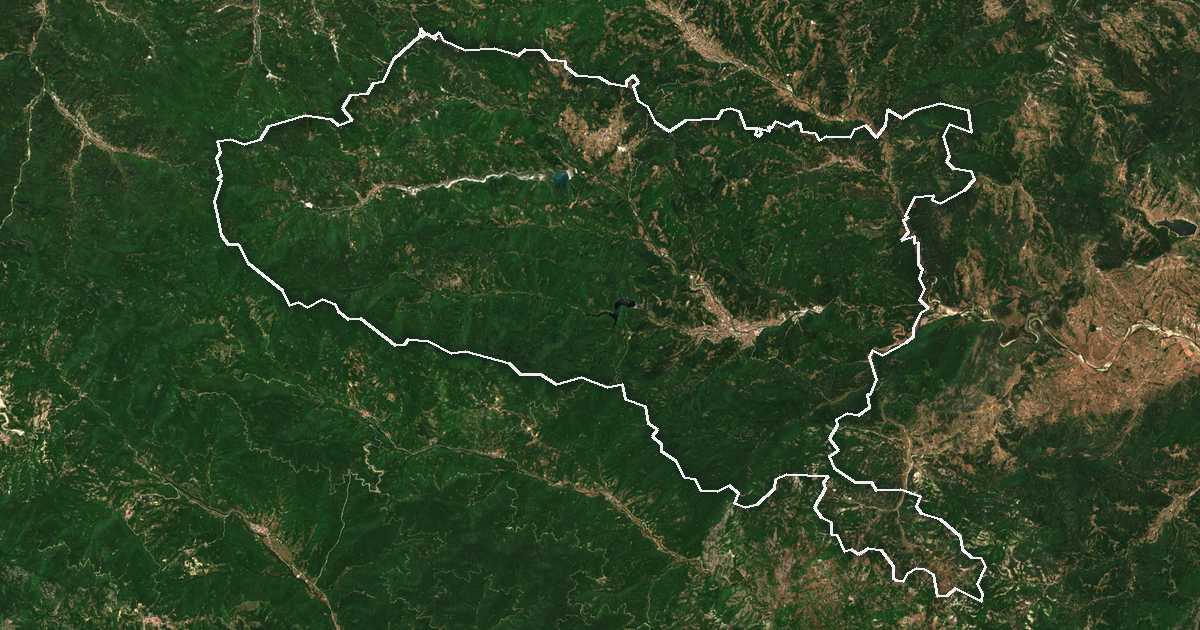 Satelitska snimka s ucrtanom granicom: Zlatograd