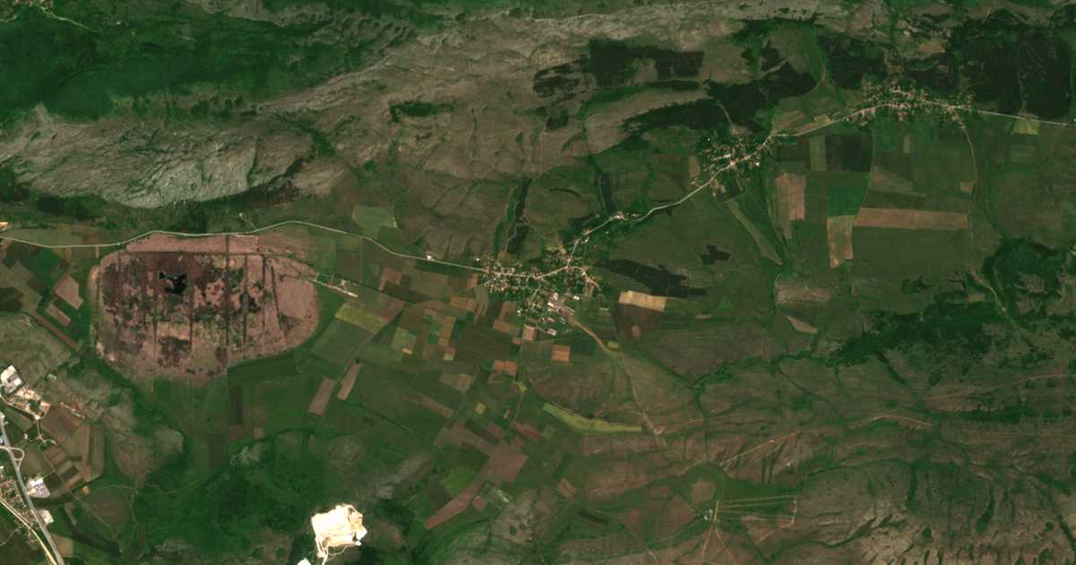 Satelitska karta: Golemo Malovo
