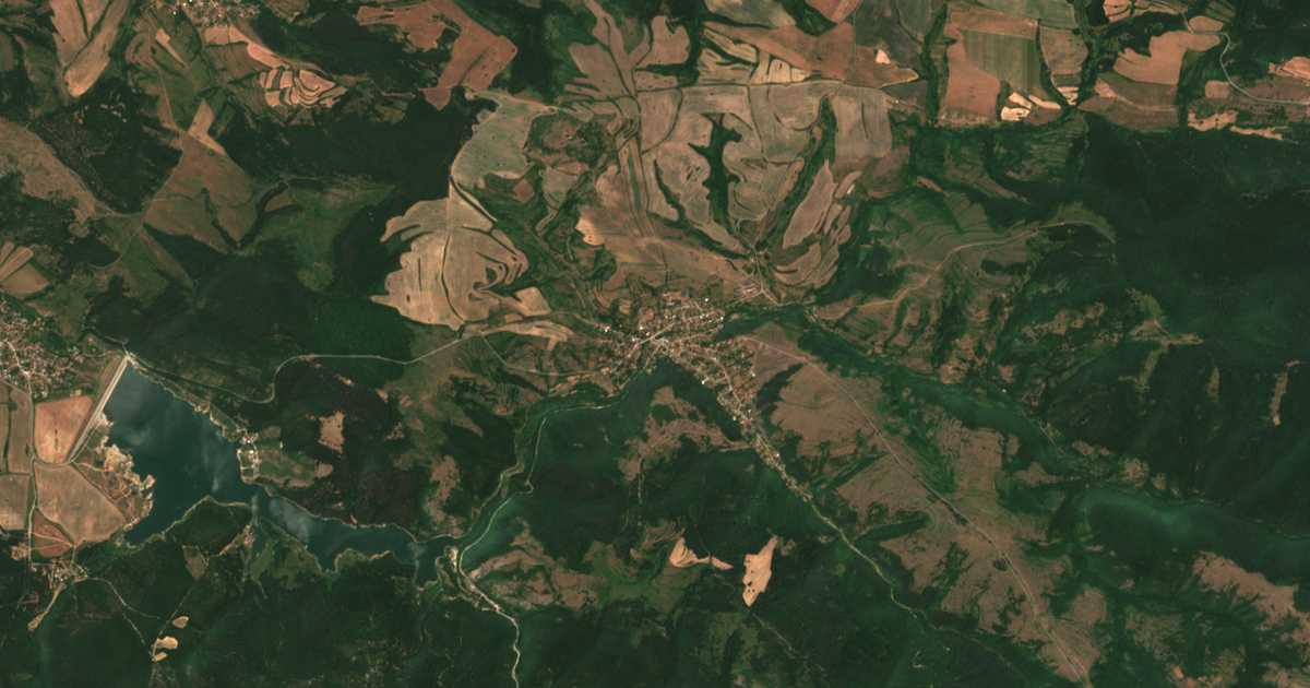 Satelitska karta: Golema Rakovica