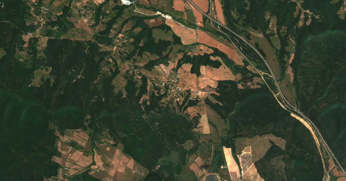 Satelitska karta: Paunovo