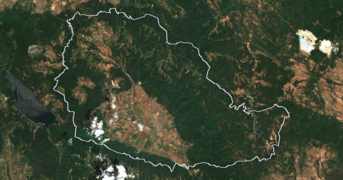 Satelitska snimka s ucrtanom granicom: Ihtiman