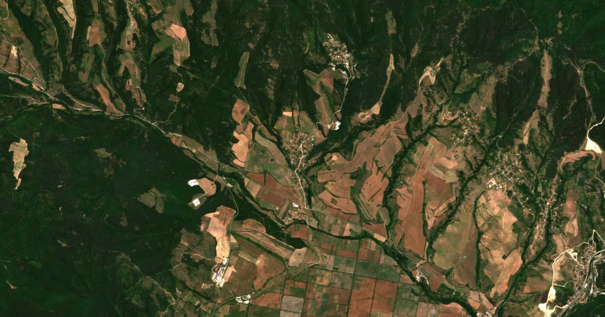 Satelitska karta: Pčelin