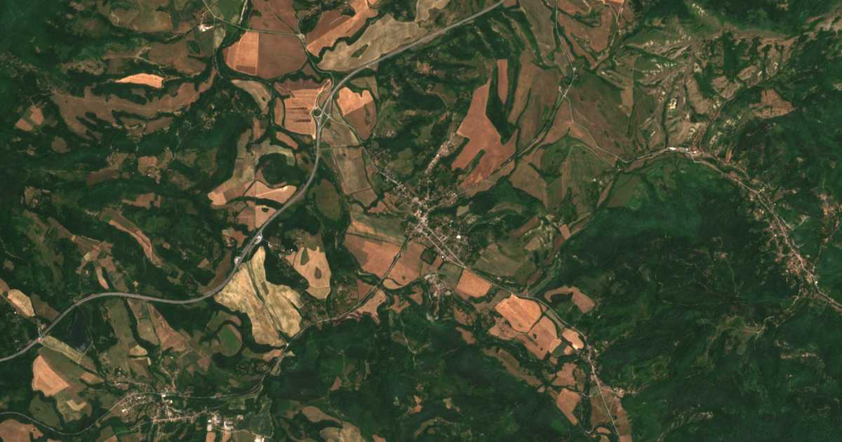 Satelitska karta: Džurovo