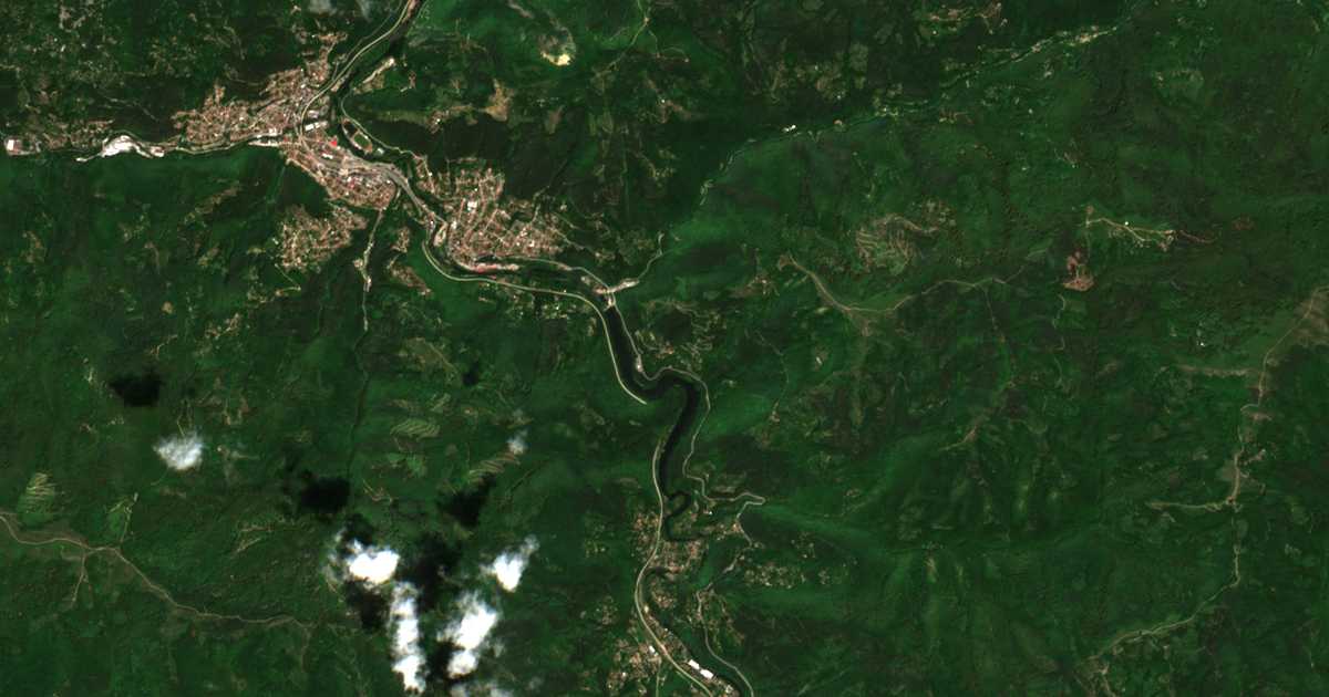 Satelitska karta: Redina