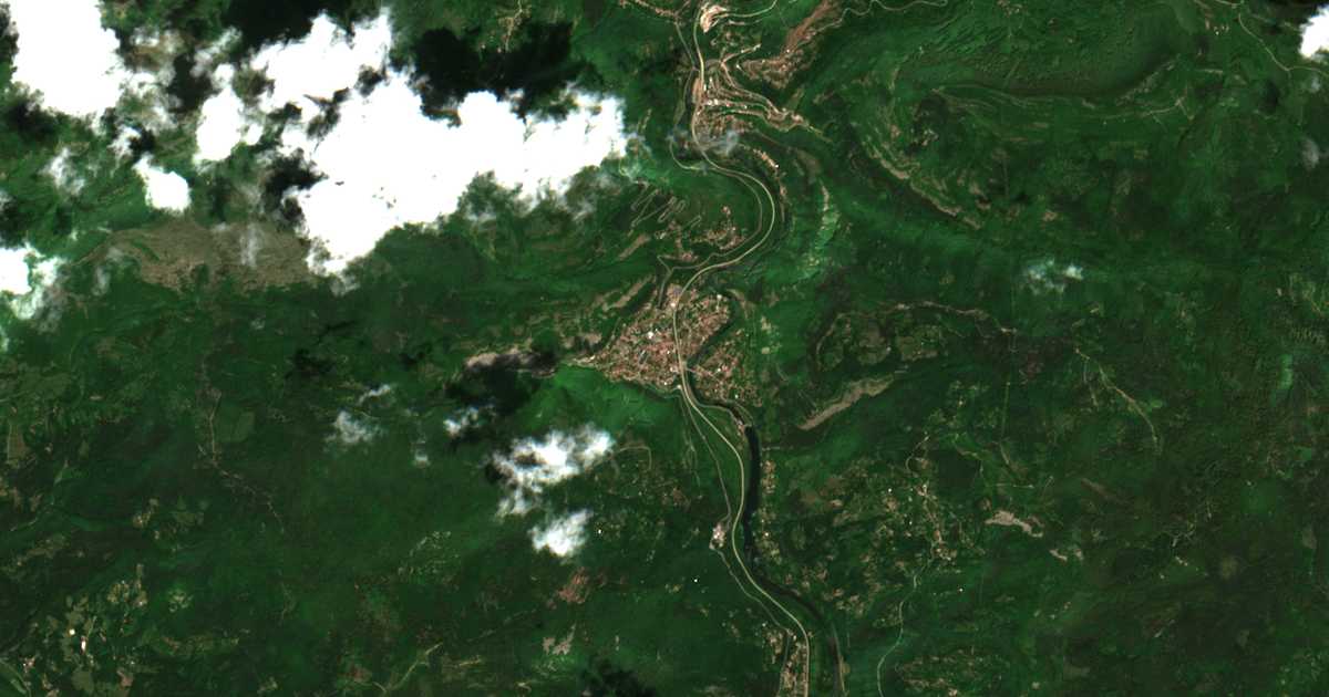 Satelitska karta: Cerovo