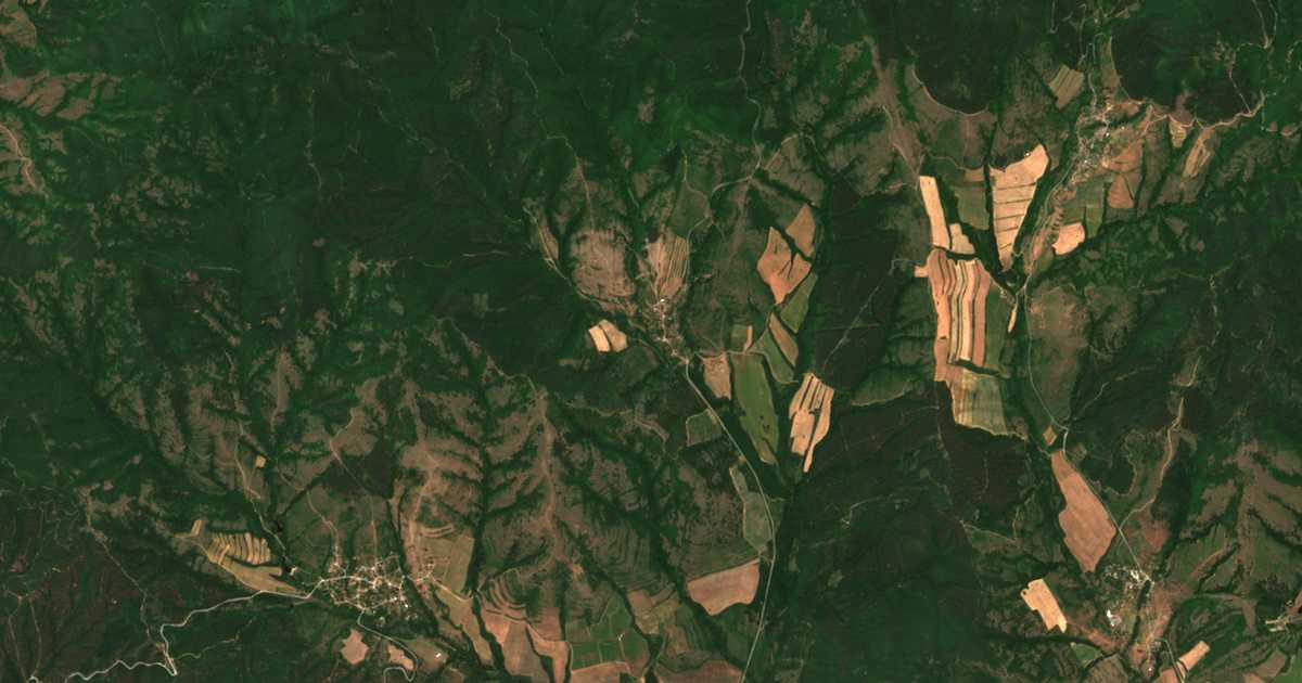 Satelitska karta: Slavjanin