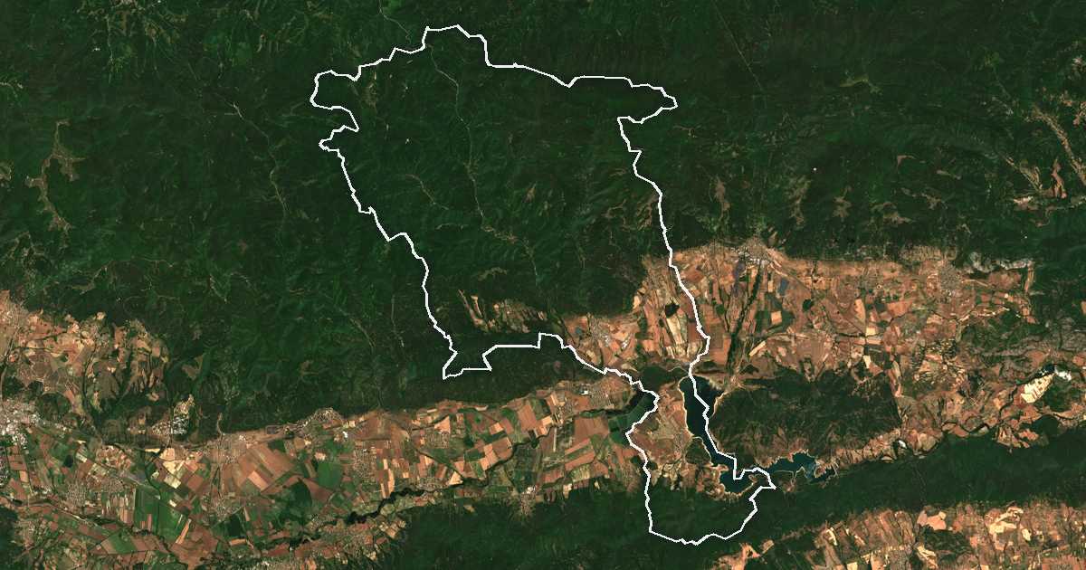Satelitska snimka s ucrtanom granicom: Gurkovo