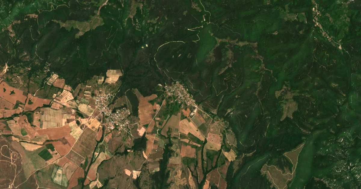 Satelitska karta: Gorno Izvorovo