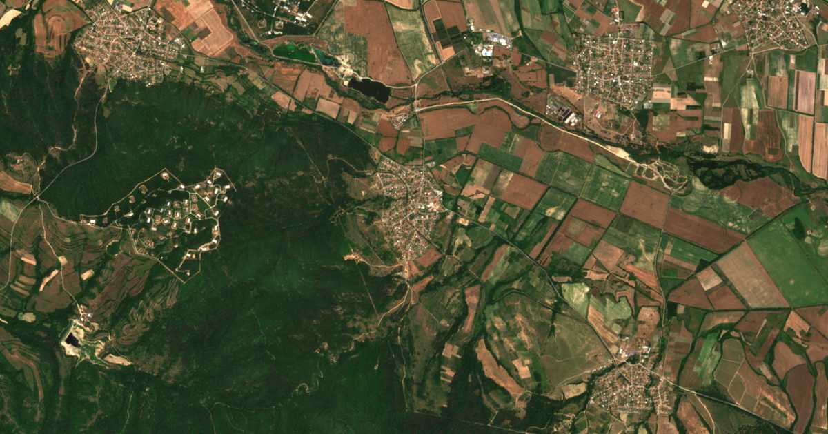 Satelitska karta: Rozovo