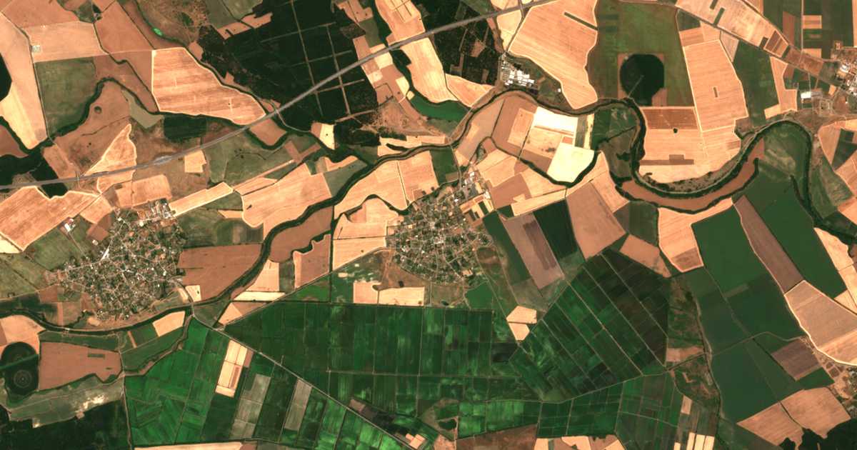 Satelitska karta: Bozduganovo