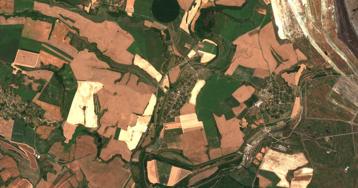 Satelitska karta: Ljubenovo