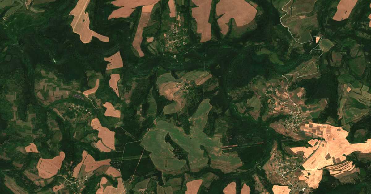 Satelitska karta: Pirinec