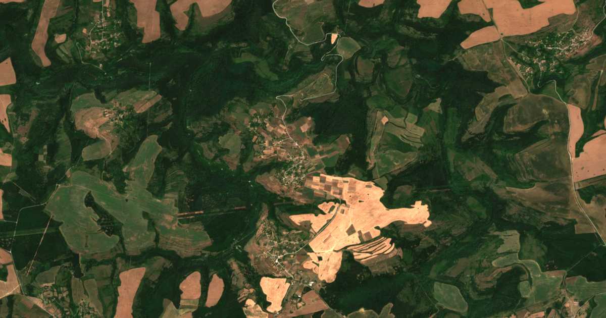 Satelitska karta: Razdelci