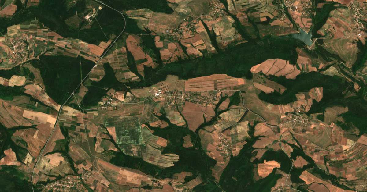 Satelitska karta: Verenci