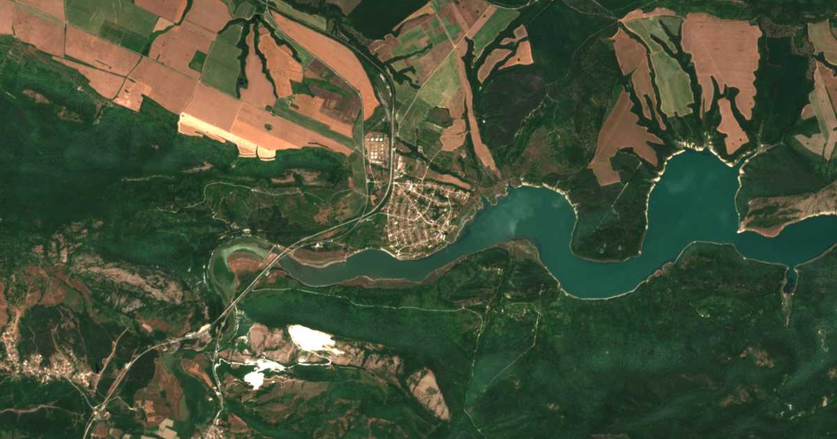 Satelitska karta: Asparuhovo