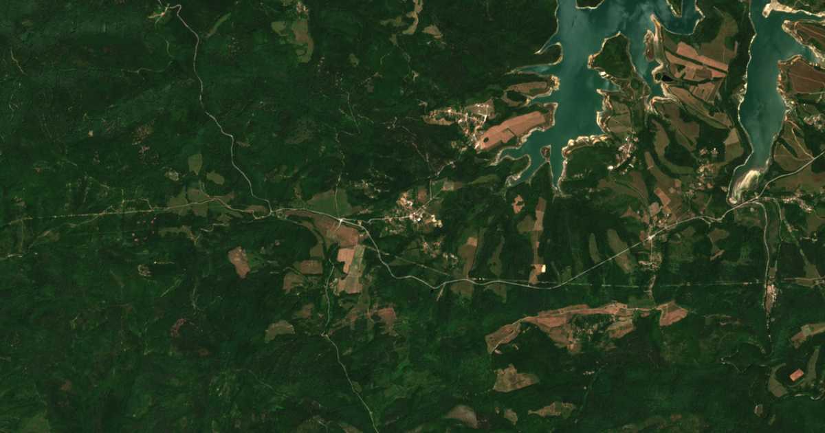 Satelitska karta: Sredni kolibi