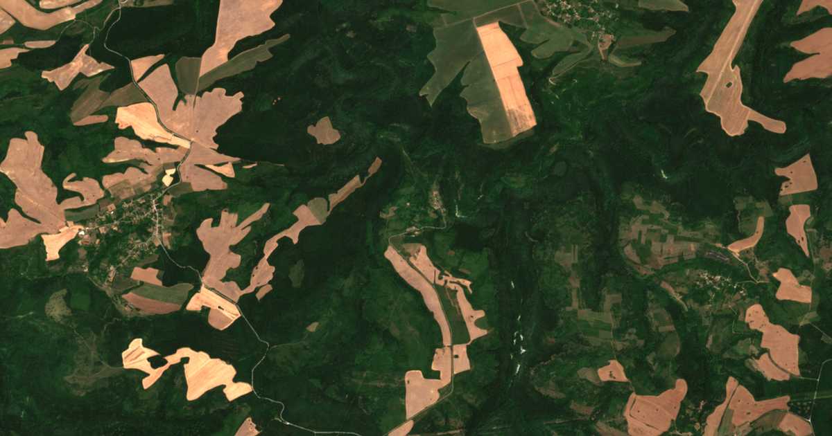 Satelitska karta: Ljubenci