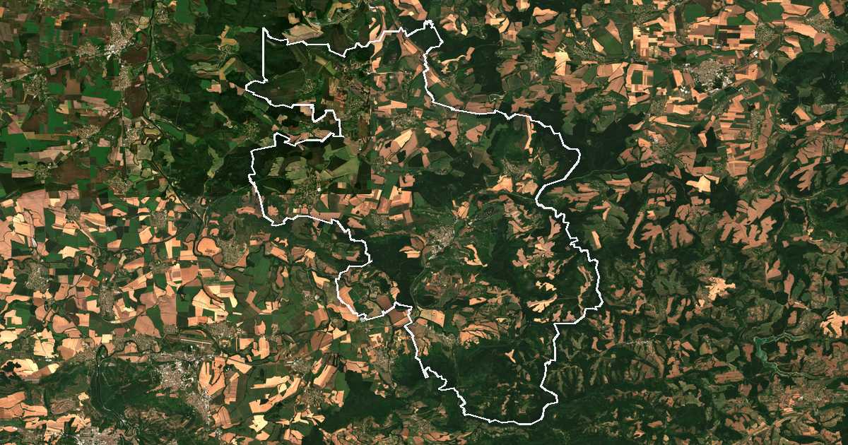 Satelitska snimka s ucrtanom granicom: Stražica
