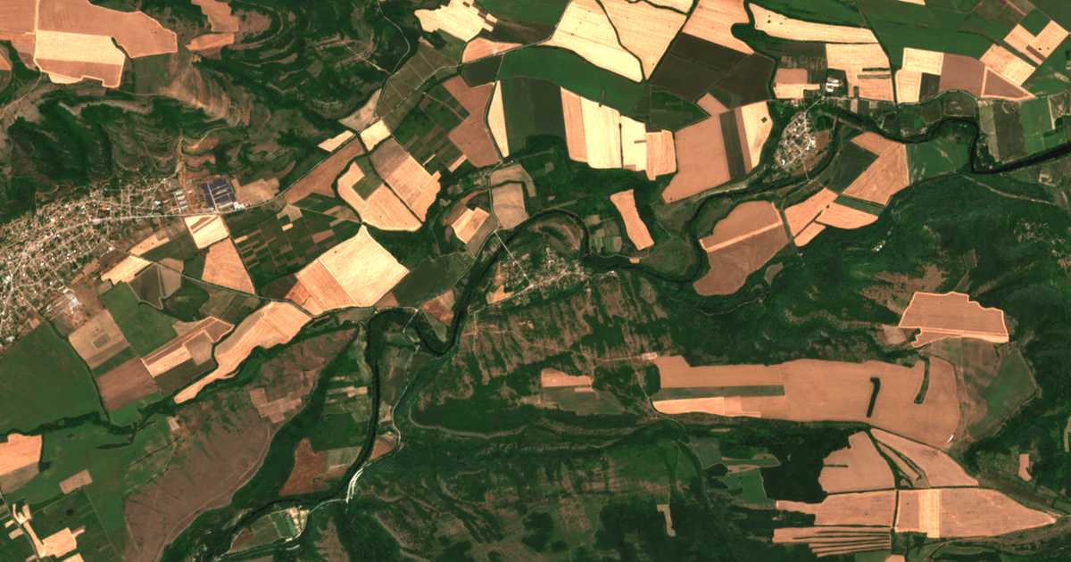 Satelitska karta: Krasno Gradište