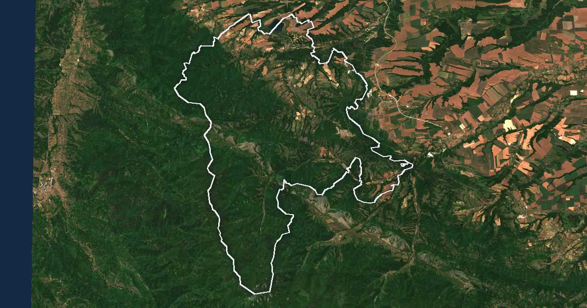 Satelitska snimka s ucrtanom granicom: Belogradčik