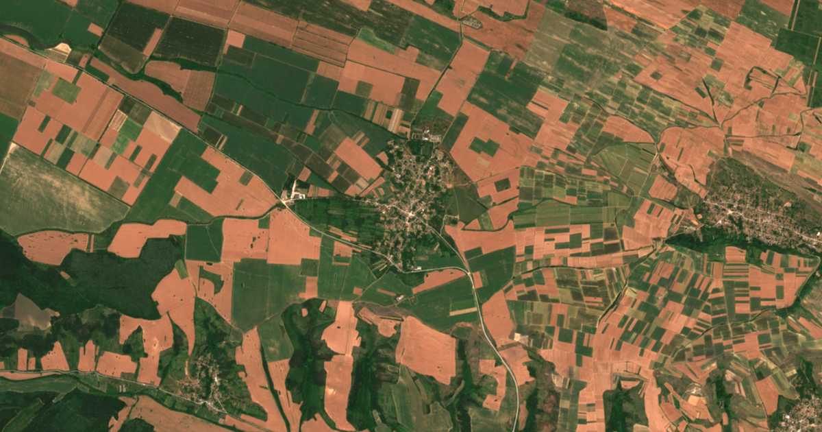 Satelitska karta: Gǎmzovo