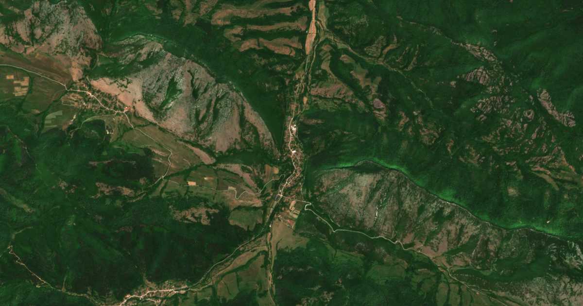 Satelitska karta: Dolni Lom