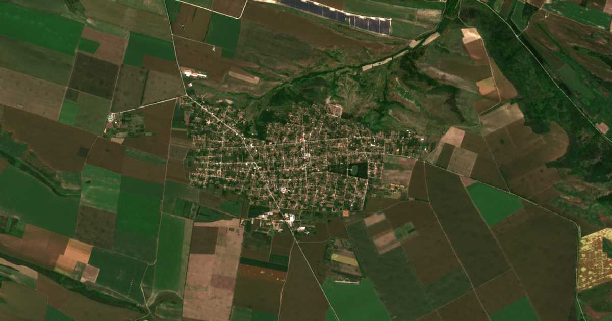 Satelitska karta: Selanovci