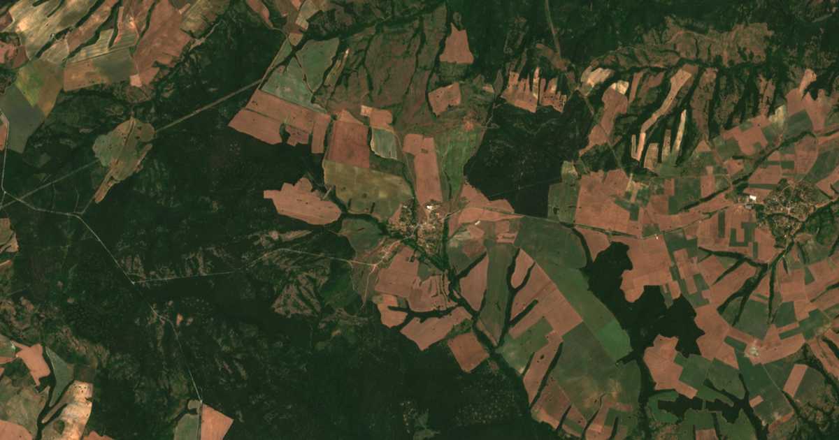 Satelitska karta: Dennica