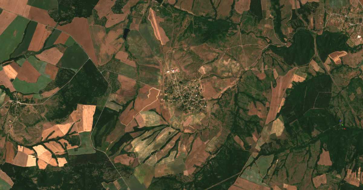 Satelitska karta: Poljana