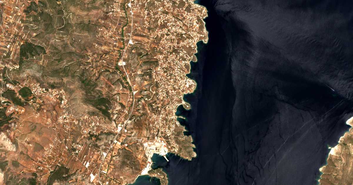 Satelitska karta: Agía Marína Mikrolímanou