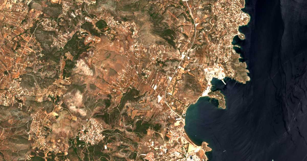 Satelitska karta: Ágios Geórgios Thorikoú