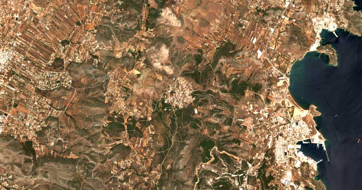 Satelitska karta: Ágios Konstantínos