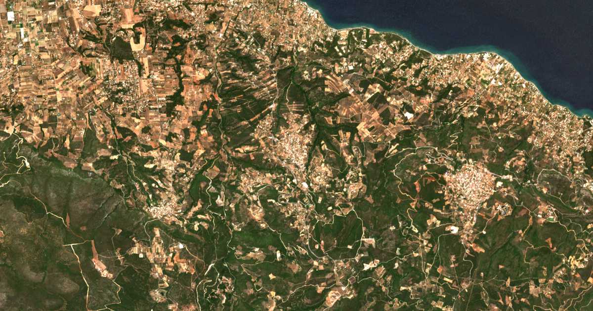 Satelitska karta: Markópoulon