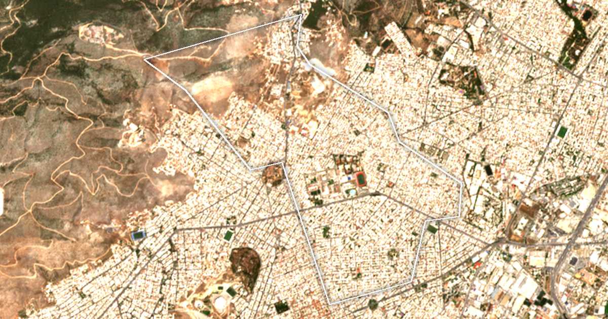 Satelitska snimka s ucrtanom granicom: Dímos Korydalloú