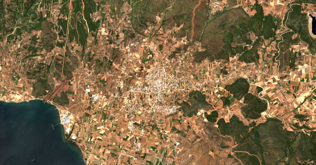 Satelitska karta: Psachná