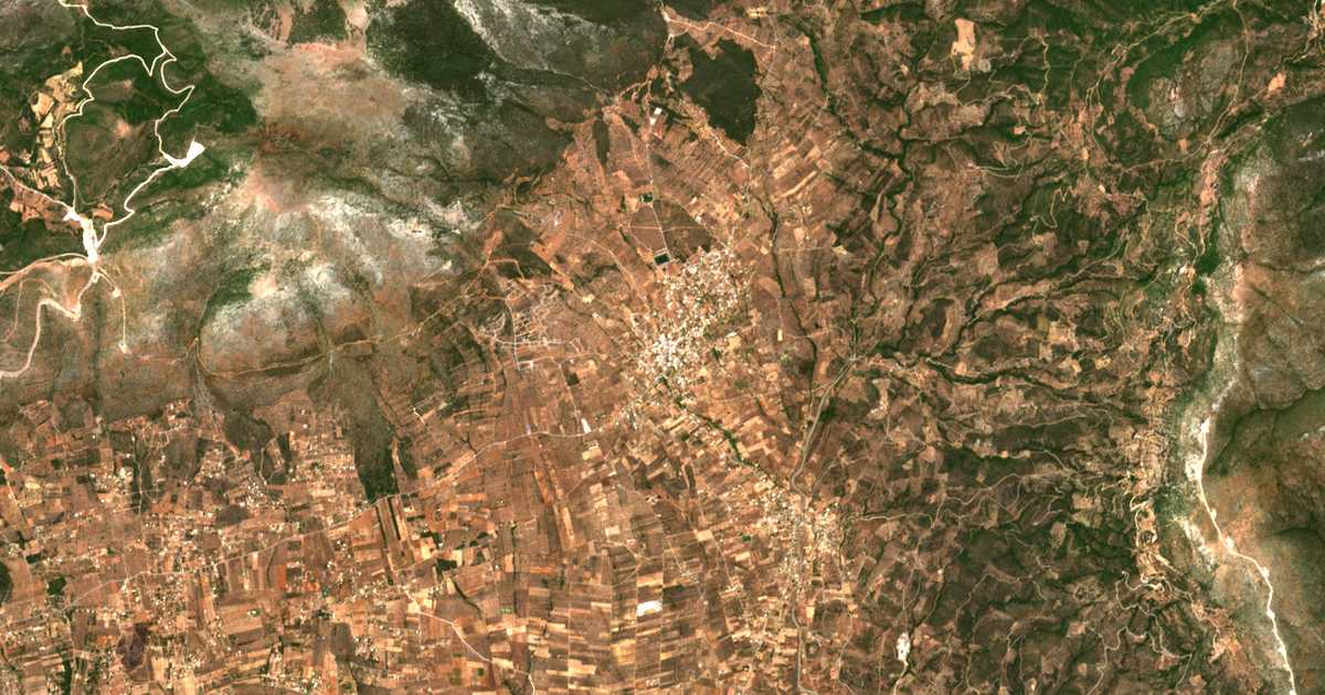 Satelitska karta: Gymnón