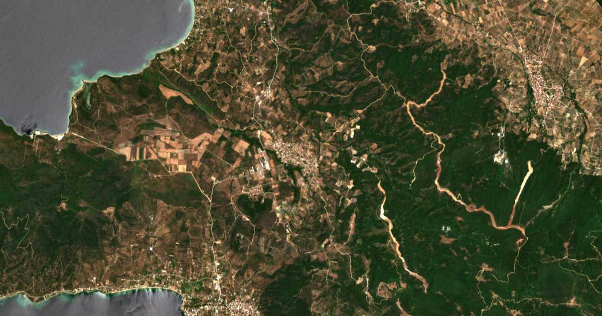 Satelitska karta: Ágios