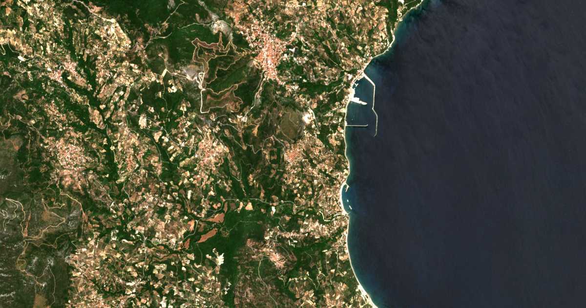 Satelitska karta: Enoría