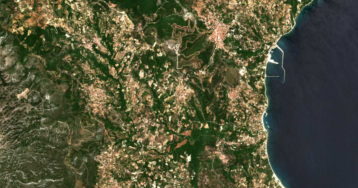 Satelitska karta: Kalimeriánoi