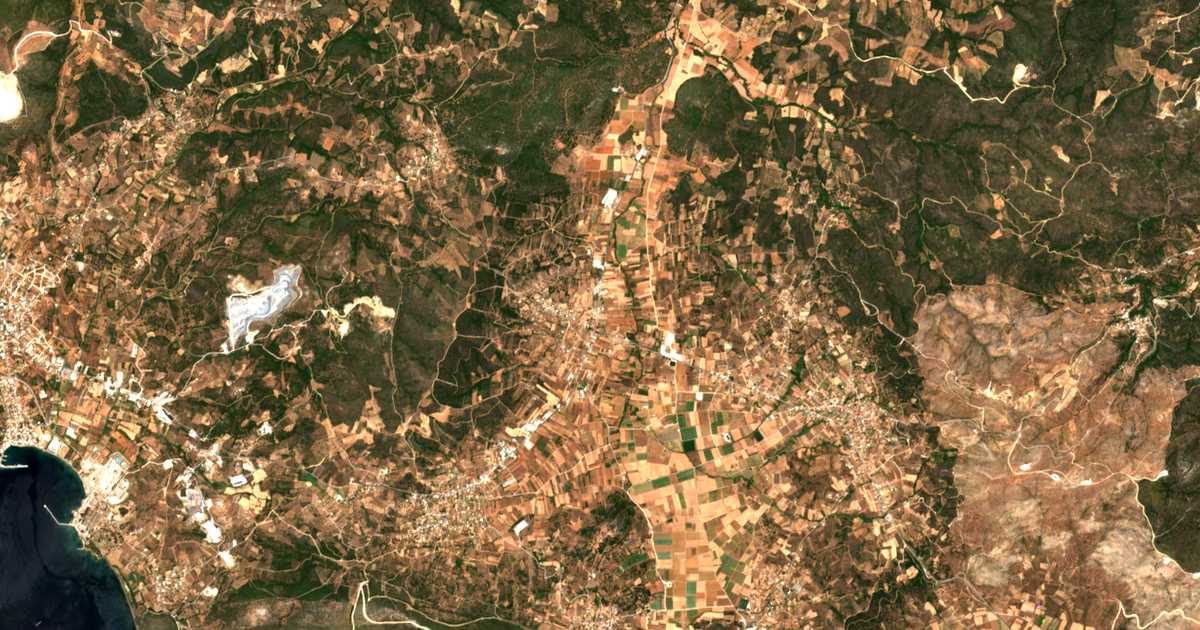 Satelitska karta: Lépoura