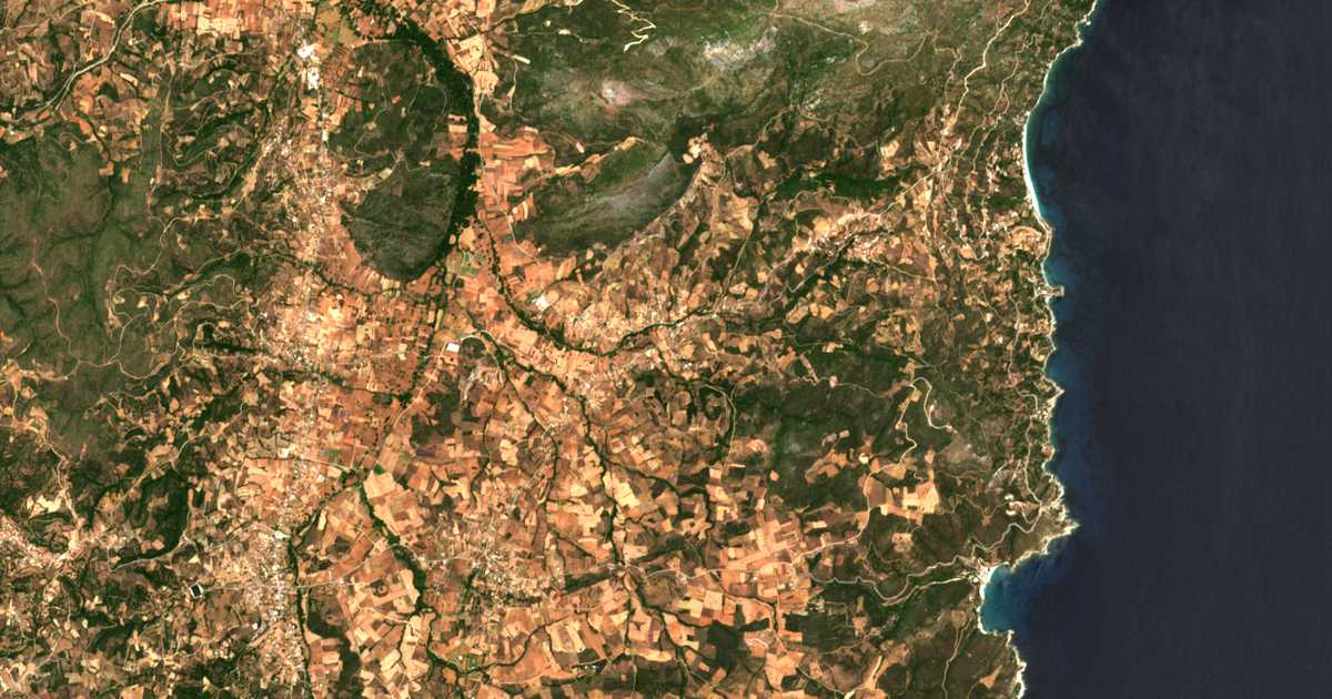 Satelitska karta: Sykéai