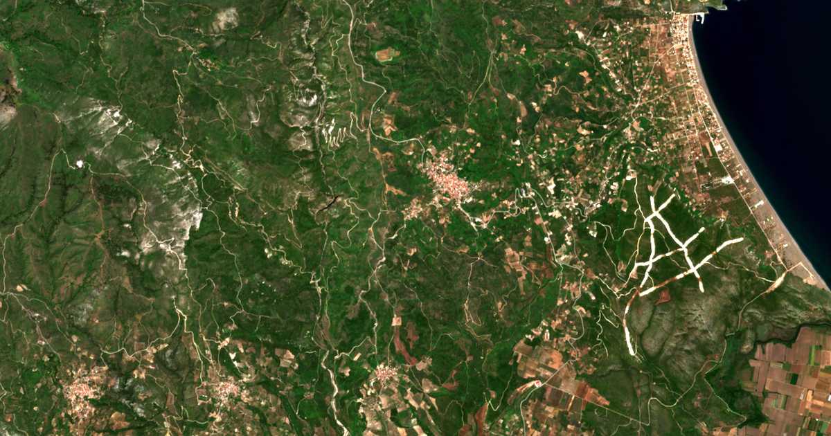 Satelitska karta: Palaióvrysi