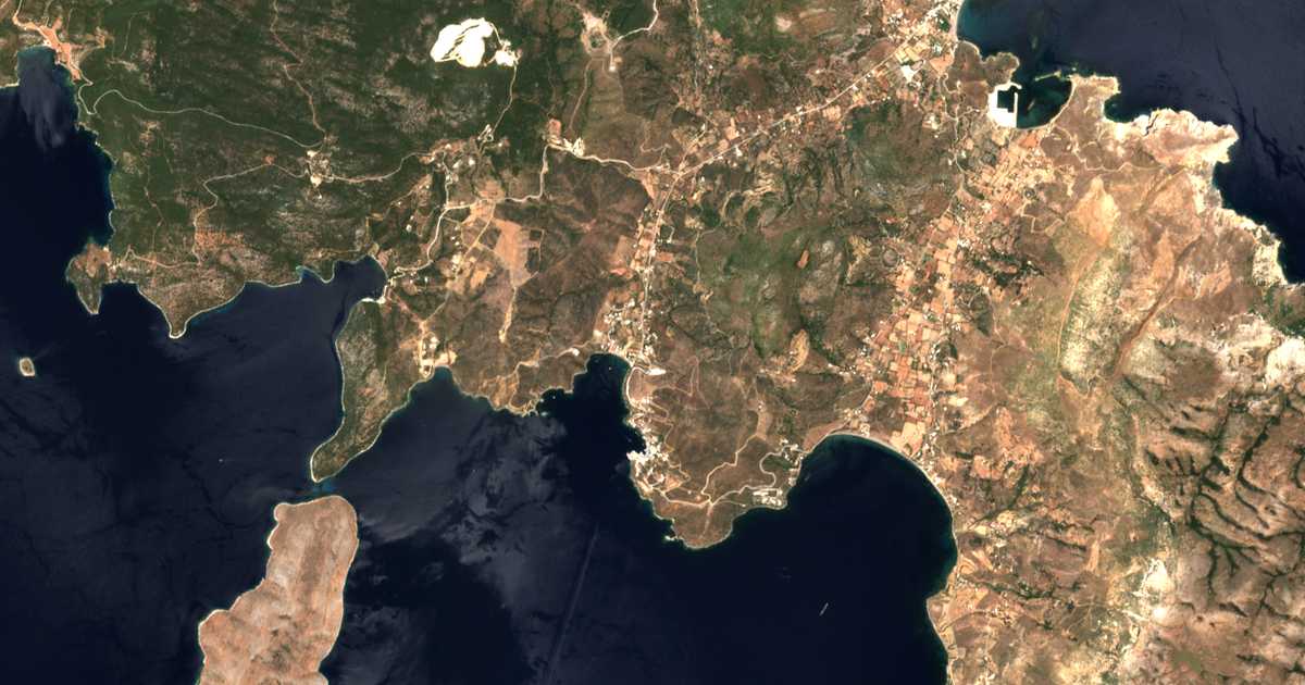Satelitska karta: Acheroúnes