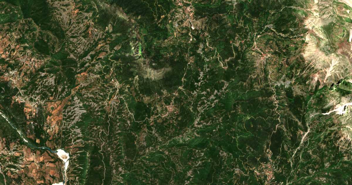 Satelitska karta: Lepianá